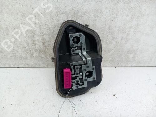 Used Lamp holder RENAULT MEGANE III Hatchback (BZ0/1_, B3_) 1.5 dCi (BZ0C) (90 hp) 28783654