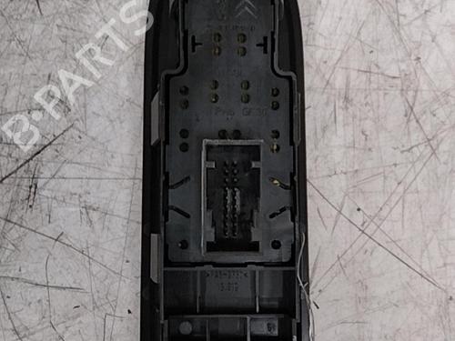 Used Left front window switch PEUGEOT 308 I (4A_, 4C_) 1.6 HDi (92 hp) 28774777