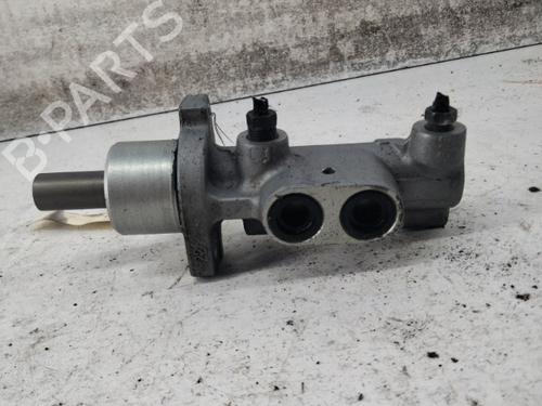 Brake master cylinder PEUGEOT 206 Hatchback (2A/C) 1.4 HDi eco 70 | BP28781138M77