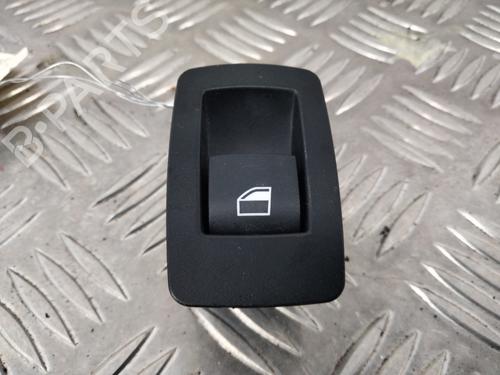 Used Right rear window switch BMW 1 (F20) 118 d (150 hp) 28781775