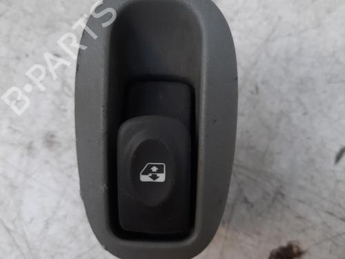 Used Right rear window switch RENAULT SCÉNIC I MPV (JA0/1_, FA0_) 1.9 dCi (JA05, JA1F) (102 hp) 28789467