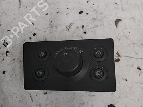 Used Headlight switch OPEL ZAFIRA / ZAFIRA FAMILY B (A05) 1.9 CDTI (M75) (120 hp) 28776577