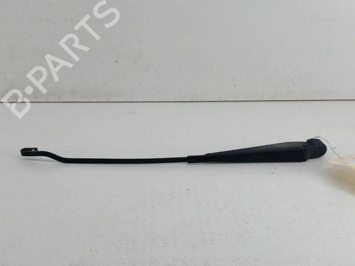 Used Front windshield wiper arm Front windshield wiper arm RENAULT CLIO I (B/C57_, 5/357_) 1.2 (5/357Y, 5/357K) (58 hp) 28788791 28788791