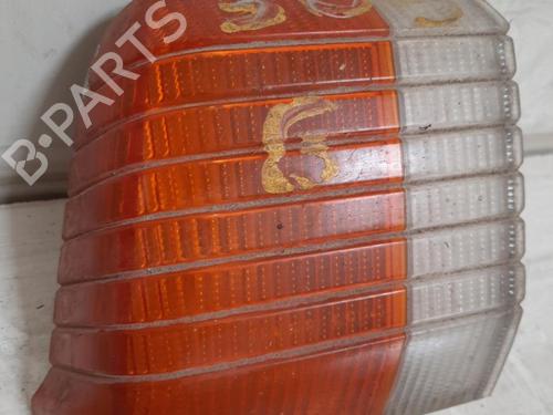 Used Right front indicator PEUGEOT 305 II (581M) 1.5 (73 hp) 28772060
