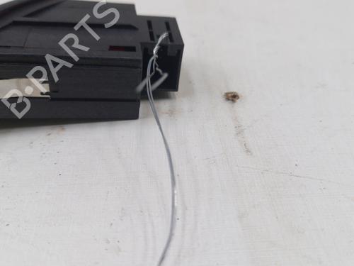 warning-switch-audi-a4-b8-8k2-2007-2008-2009-2010-2011-2012-2013-2014-2015-2016-2017-28787466 main image