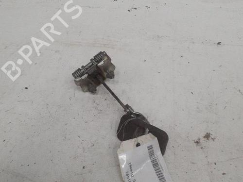 Used Hinge/Door check strap DACIA DUSTER (HS_) 1.5 dCi 4x4 (HSMC, HSMD) (110 hp) 28765521