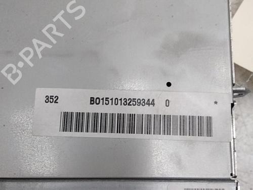 Used Radio MERCEDES-BENZ E-CLASS (W210) E 220 CDI (210.006) (143 hp) 28786057