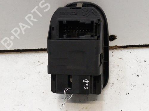 Used Switch Switch PEUGEOT 206 SW (2E/K) 2.0 HDi (90 hp) 28748203 28748203