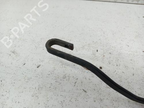 Used Front windshield wiper arm CITROËN C3 Pluriel (HB_) 1.4 HDi (68 hp) 28746531