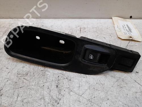 Used Right rear window switch FIAT TIPO Hatchback (356_, 357_) 1.6 D (356HXG1B, 356HXG11) (120 hp) 28749175