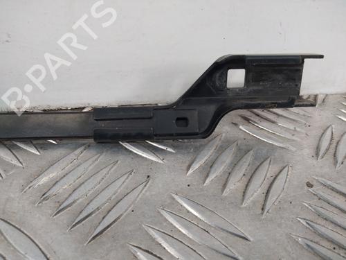 Used Front windshield wiper arm Front windshield wiper arm PEUGEOT 3008 I MPV (0U_) 1.6 HDi (114 hp) 28736785 28736785