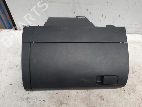Used Glove box VW POLO V (6R1, 6C1) 1.6 TDI (90 hp) 28750427