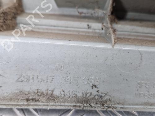 Right taillight SKODA ROOMSTER (5J7) 1.9 TDI | BP28742550C35