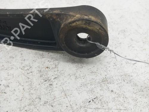 Used Front windshield wiper arm HYUNDAI ix35 (LM, EL, ELH) 1.6 (135 hp) 28740381