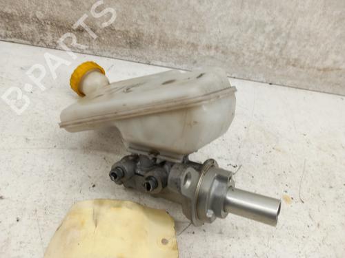 Used Brake master cylinder Brake master cylinder CITROËN C3 I (FC_, FN_) 1.4 HDi (68 hp) 28743702 28743702