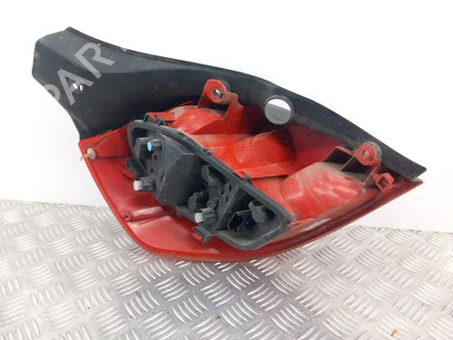 Right taillight RENAULT CLIO III (BR0/1, CR0/1) 1.5 dCi (BR17, CR17) | BP28736173C35 