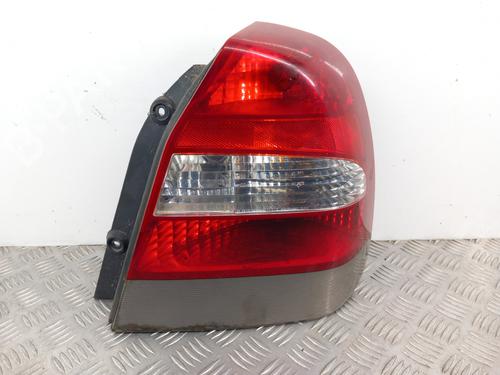 Feu arrière droit DAEWOO NUBIRA Saloon (J100) 2.0 16V (133 hp) 31758422