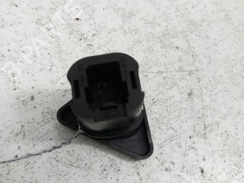Used Warning switch Warning switch FORD FUSION (JU_) 1.4 TDCi (68 hp) 28738596 28738596