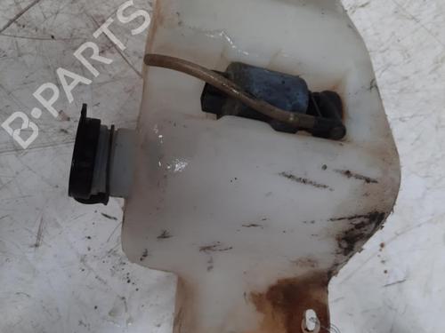 Used Windscreen washer tank RENAULT SUPER 5 (B/C40_) 1.4 Cat (B/C/407) (58 hp) 28763786