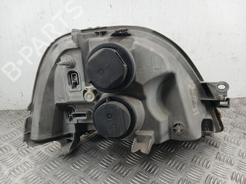 Faro anteriore sinistro Faro anteriore sinistro RENAULT MASTER II Platform/Chassis (ED/HD/UD) 2.5 dCi 120 (ED0M, ED0U, ED0W, ED4M, ED8M, ED8W, HD0M,... (115 hp) 36558328 36558328