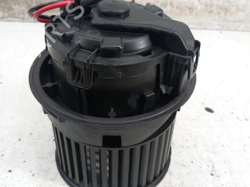 Used Heater blower motor PEUGEOT 208 I (CA_, CC_) 1.5 BlueHDI 100 (102 hp) 28780810