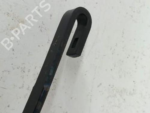 Front windshield wiper arm HYUNDAI GETZ (TB) 1.6 | BP28784322C143 