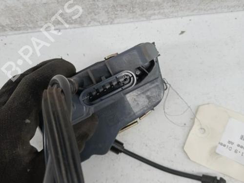 Module électronique RENAULT LAGUNA II (BG0/1_) 1.9 dCi (107 hp) 28768878