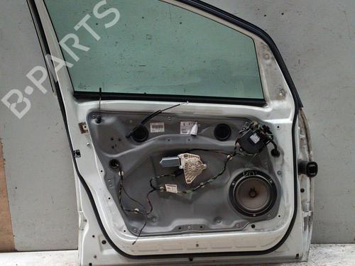 Used Left front door MERCEDES-BENZ B-CLASS Sports Tourer (W245) B 180 CDI (245.207) (109 hp) 28762600