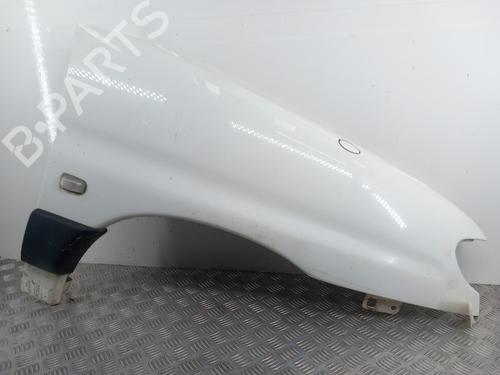 Used Right front fenders Right front fenders 38422638 38422638
