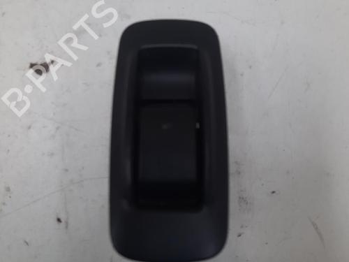 Interrupteur de vitre arrière droite TOYOTA COROLLA Verso (ZER_, ZZE12_, R1_) 2.0 D-4D (CUR10_, CUR10R) | BP28793984I28