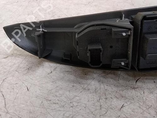 Left front window switch AUDI A3 (8L1) 1.9 TDI | BP28774585I27