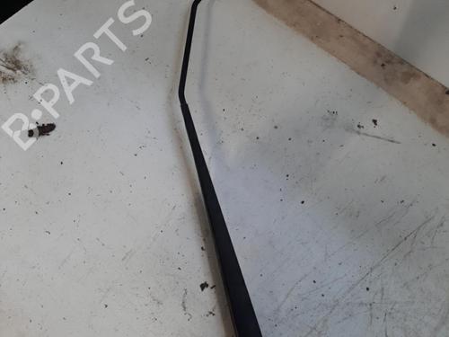 Used Front windshield wiper arm PEUGEOT 206 Hatchback (2A/C) 1.9 D (69 hp) 28787587