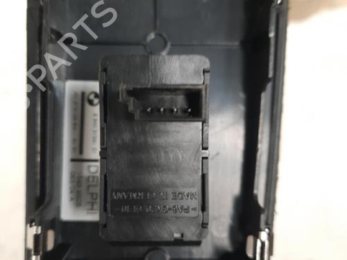 Used Right front window switch BMW 5 (E60) 530 d (218 hp) 28761316