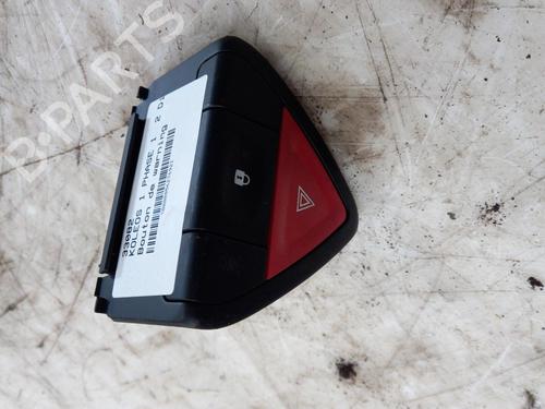 Used Warning switch RENAULT KOLEOS I (HY_) 2.0 dCi (HY0K) (150 hp) 28757806