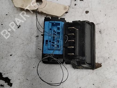 Used Left front window switch Left front window switch PEUGEOT 405 II (4B) 1.6 (88 hp) 28764596 28764596
