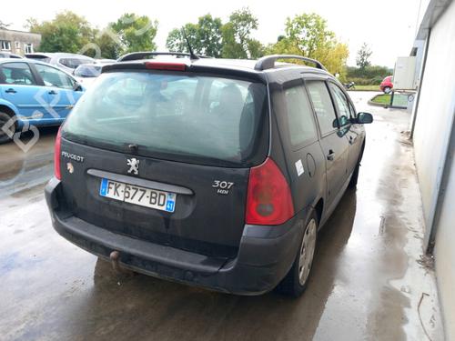 Fuse box PEUGEOT 307 Break (3E) 2.0 HDI 110 | BP28743285E1 - Image 4