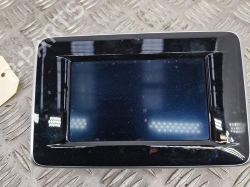 Used Display monitor MERCEDES-BENZ CLA Coupe (C117) CLA 220 CDI / d (117.303) (163 hp) 28783014