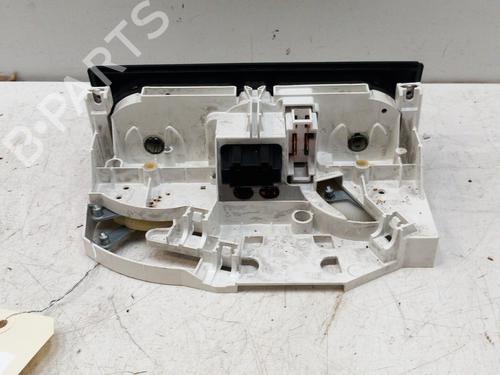 AC Styreenhet / Manøvreringsenhet VW LUPO I (6X1, 6E1) 1.4 16V (75 hp) 28770772