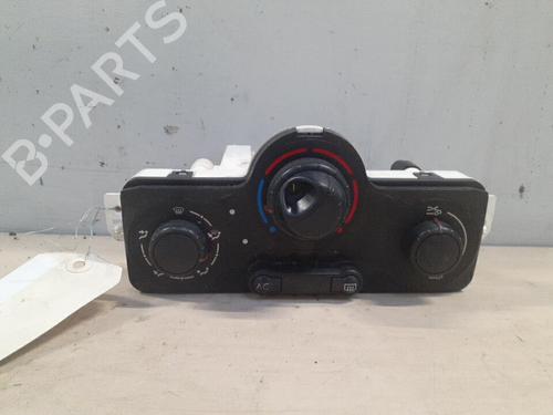 Used Climate control RENAULT CLIO III (BR0/1, CR0/1) 1.5 dCi (BR17, CR17) (86 hp) 28754211