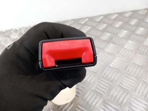 Engate do cinto Engate do cinto SEAT IBIZA III (6L1) 1.9 SDI (64 hp) 28782400 28782400