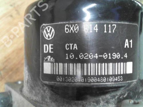 Used ABS pump ABS pump VW POLO (6N2) 1.4 (60 hp) 28777565 28777565