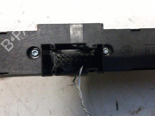 Used Warning switch OPEL ASTRA H Estate (A04) 1.9 CDTI 16V (L35) (120 hp) 28758879