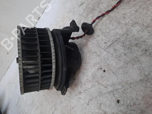Heater blower motor CHRYSLER VOYAGER IV (RG, RS) 2.5 CRD | BP28774269M62