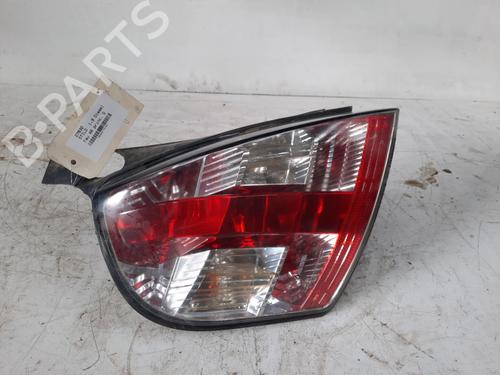 Used Left taillight FIAT STILO (192_) 1.9 JTD (192_XF1A) (80 hp) 28760752