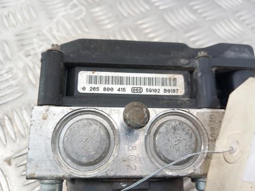 Used ABS pump ABS pump PEUGEOT PARTNER MPV (5_, G_) 1.6 16V (109 hp) 28736372 28736372