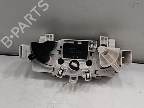climate-control-citroen-c2-jm_-2003-2004-2005-2006-2007-2008-2009-2010-2011-2012-2013-2014-2015-2016-2017-28775687 main image