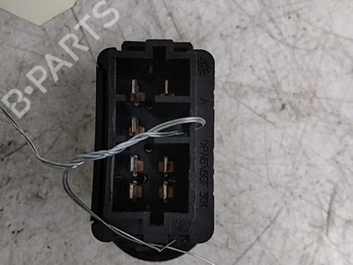 Used Right front window switch CITROËN C2 (JM_) 1.1 (60 hp) 28774479