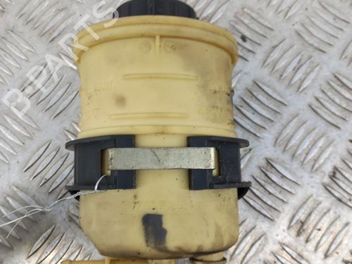 Used Power steering reservoir RENAULT TRAFIC II Bus (JL) 2.0 dCi 90 (JL00, JL01, JL0H, JL0M, JL0P, JL0S) (90 hp) 29240769