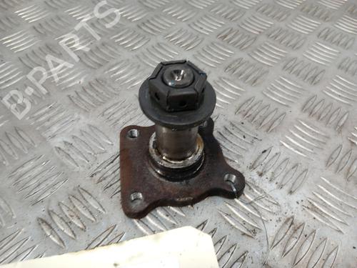 Used Left rear steering knuckle FORD FIESTA IV (JA_, JB_) 1.3 i (60 hp) 28742655