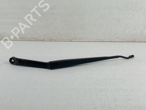 Used Front windshield wiper arm NISSAN X-TRAIL I (T30) 2.2 Di 4x4 (114 hp) 28773210